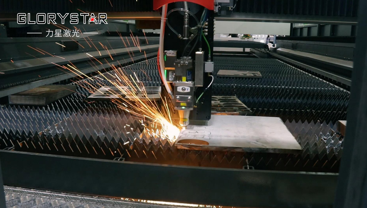 影響光纖激光切割機(jī)價(jià)格的因素有哪些？