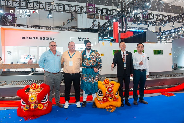 NS-12020H 型鋼激光二次加工自動化線首發(fā)成功，火爆熱銷！