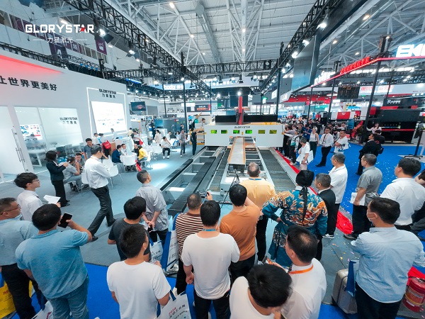 NS-12020H 型鋼激光二次加工自動化線首發(fā)成功，火爆熱銷！