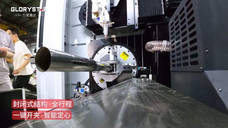 有精度！有速度！VS6012TG雙卡盤光纖激光管材切割機