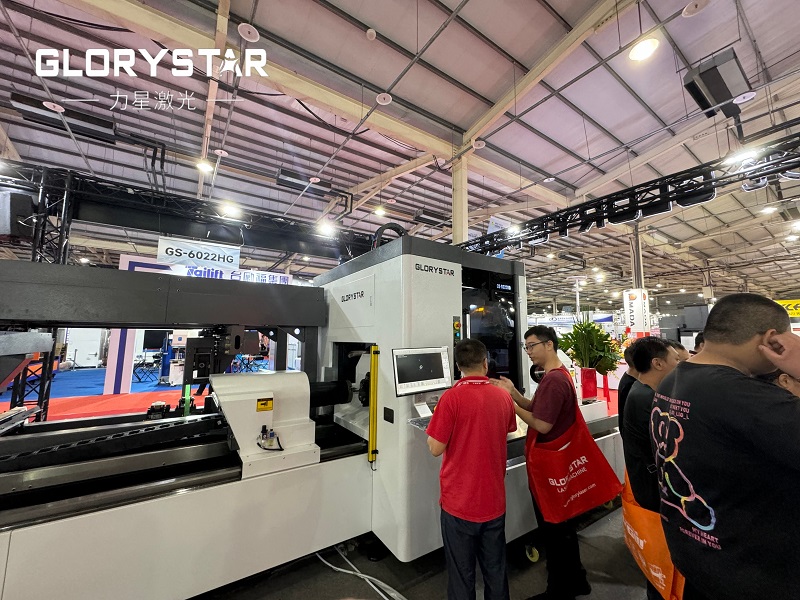力星激光全國(guó)巡展〔臺(tái)灣站〕如火如荼！40000瓦超高功率獨(dú)領(lǐng)風(fēng)騷！