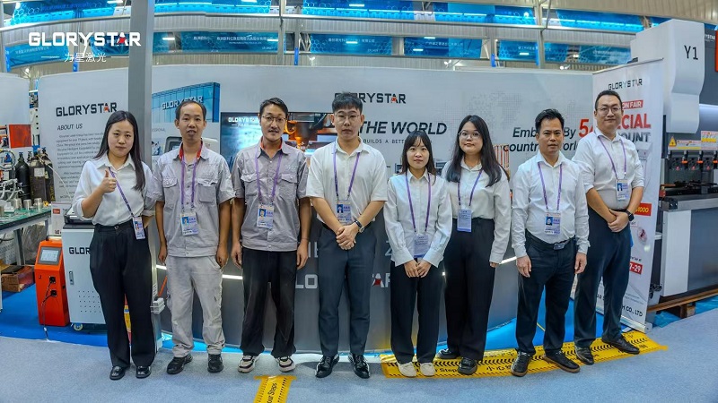 秋季廣交會現(xiàn)場首日流量爆滿！力星激光科技盛宴攬獲海內(nèi)外友人一致好評！