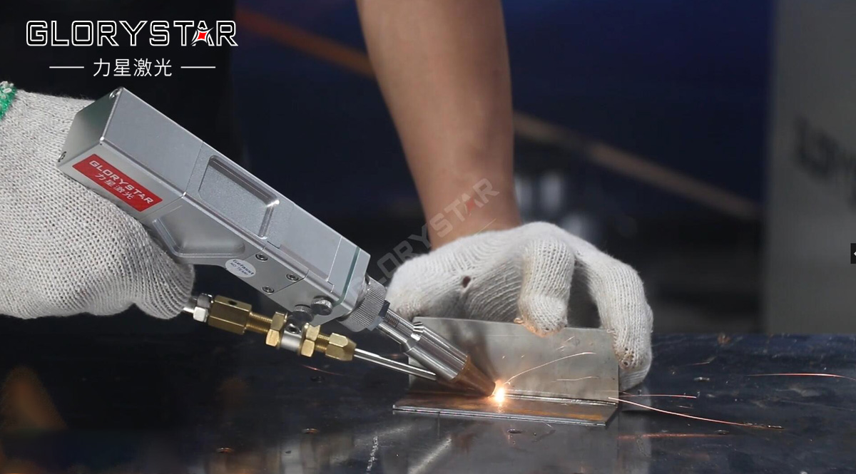 激光焊接對比傳統(tǒng)焊接的區(qū)別及優(yōu)勢有哪些？